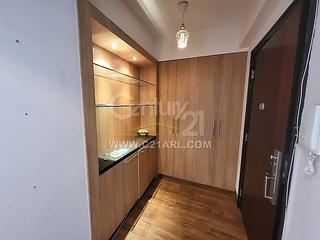 Mid Levels Central - Pine Court 08