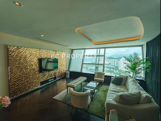 Repulse Bay - The Lily 02