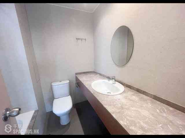 Jardines Lookout - Cavendish Heights Block 1 11