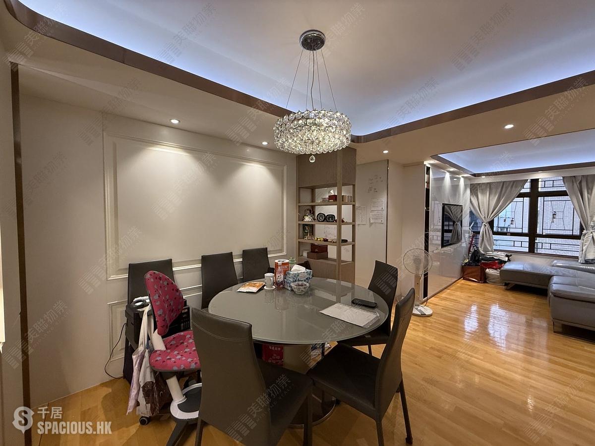 Sai Ying Pun - Rhine Court Block B 01