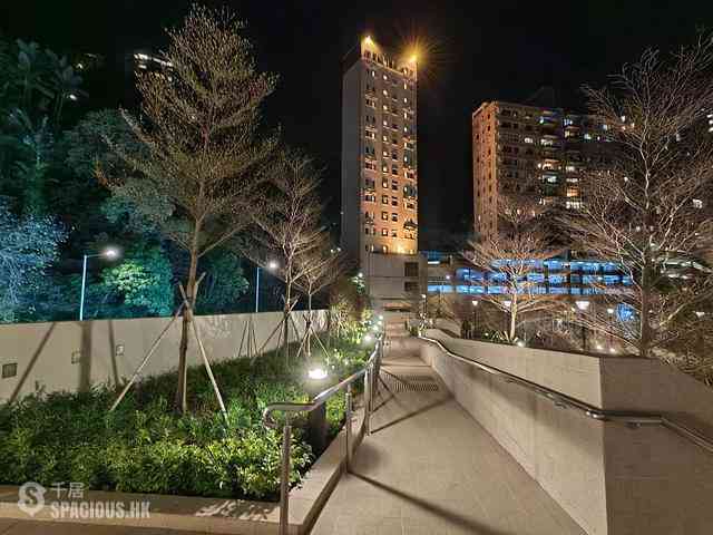 東半山 - 康德居 01