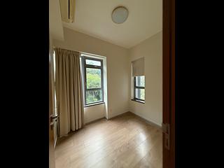 Tai Hang - Serenade Block 2 03