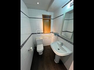 Causeway Bay - Fontana Gardens 13