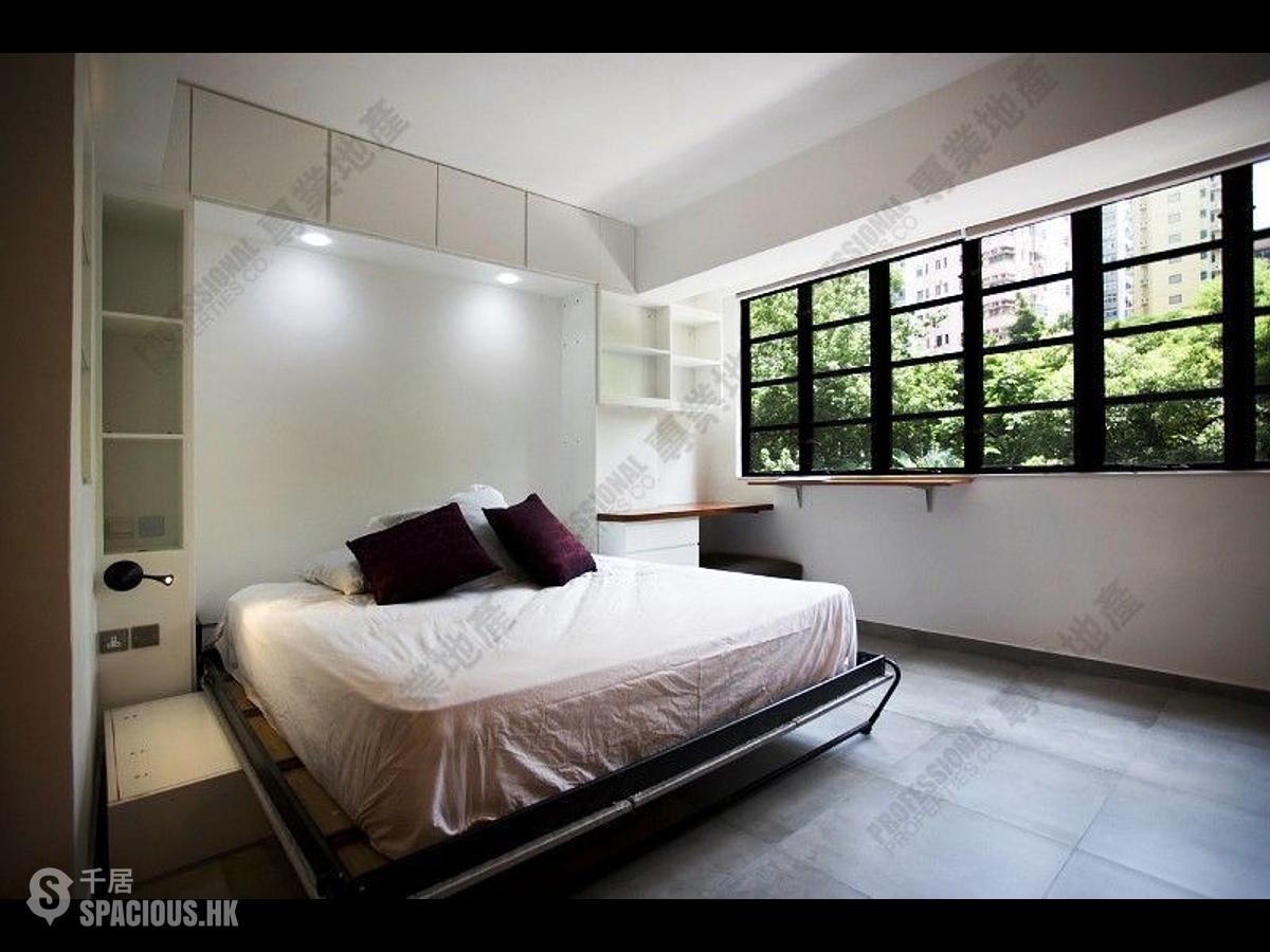 Poho - 236, Hollywood Road 01