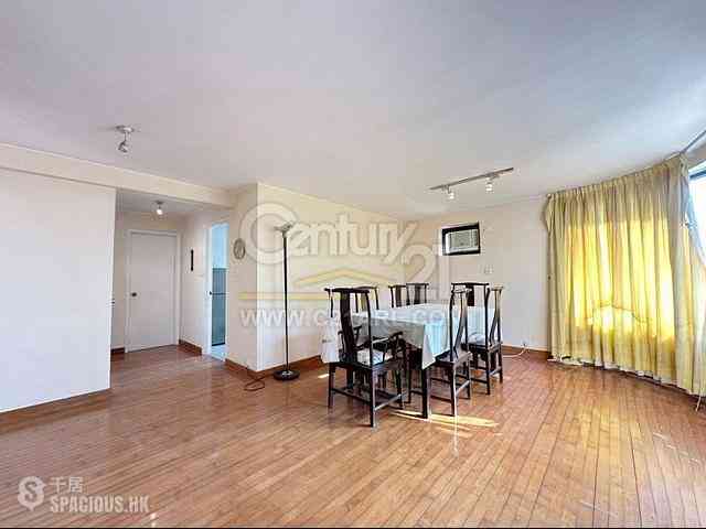 Pok Fu Lam - Blarney Stone Villas 05