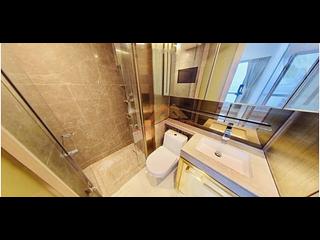 Sai Ying Pun - King's Hill 06
