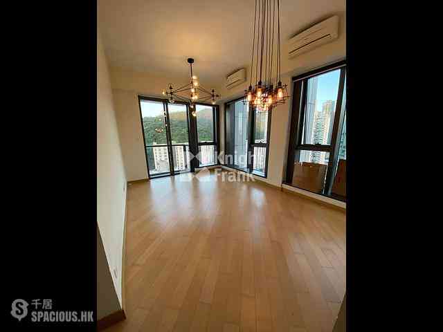 Tai Hang - Warrenwoods 01