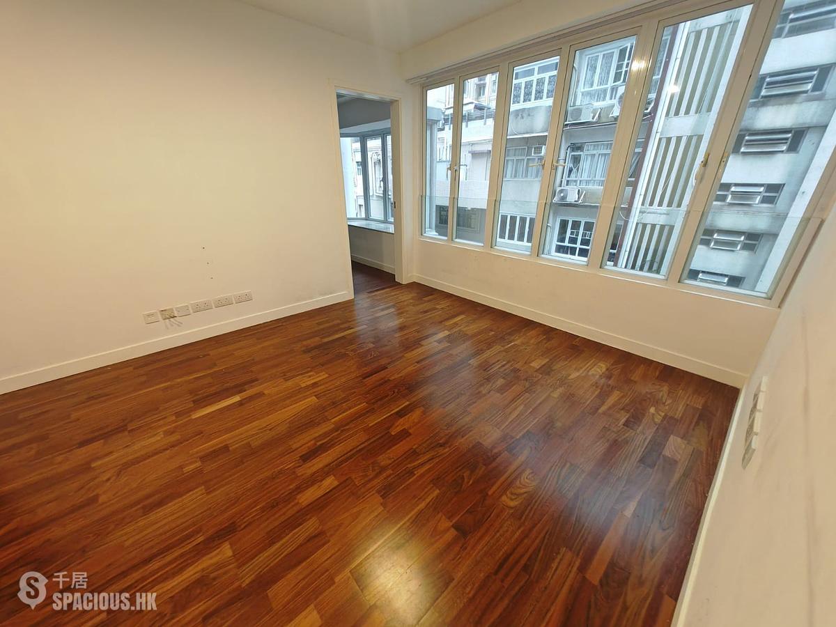 Mid Levels Central - Sherwood Court 01