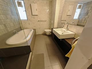 Mid Levels Central - Sherwood Court 11