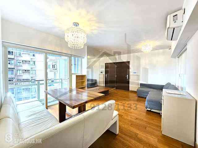 Soho - Centrestage 01