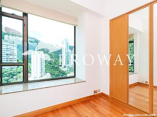 Mid Levels Central - Fairlane Tower 07