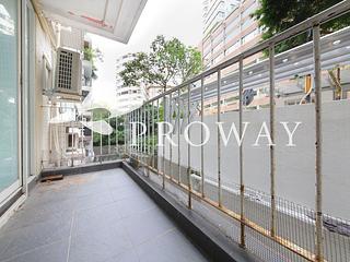 Wan Chai - Phoenix Court 03