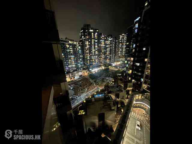 Tseung Kwan O - The Wings Ocean Wings Block 5 01