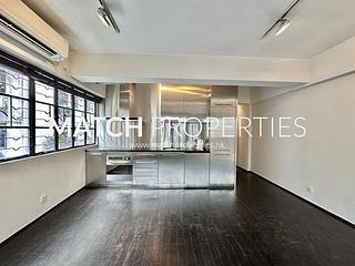 Central - 10, Gage Street 02