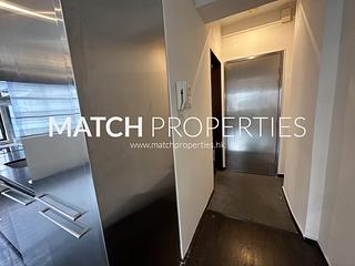 Central - 10, Gage Street 09