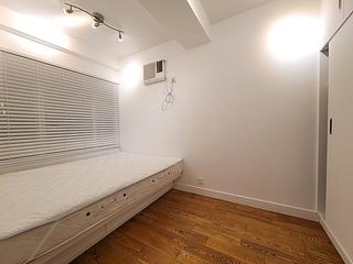 Mid Levels Central - Midland Court 09