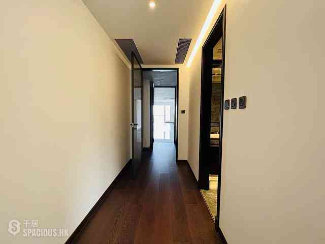 Mid Levels Central - 21 Borrett Road No.1 & No.2 11