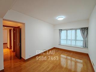 West Kowloon - The Harbourside Block 2 04