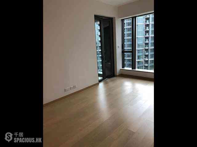 Gold Coast / So Kwun Wat - The Bloomsway 12