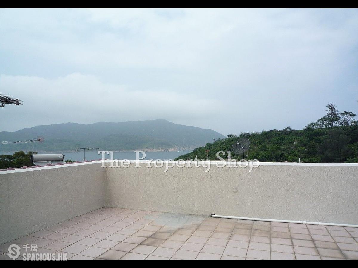 Clear Water Bay - Seacrest Villas 01