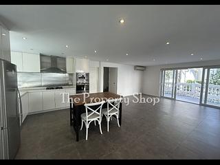 Clear Water Bay - Seacrest Villas 04