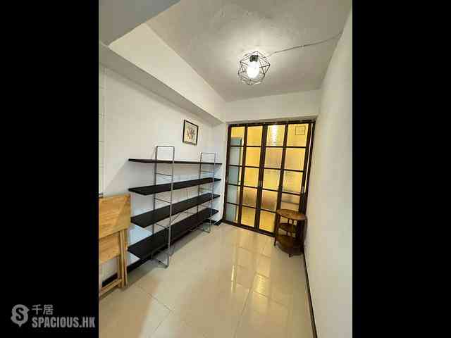 Causeway Bay - Shing Wah Mansion 01