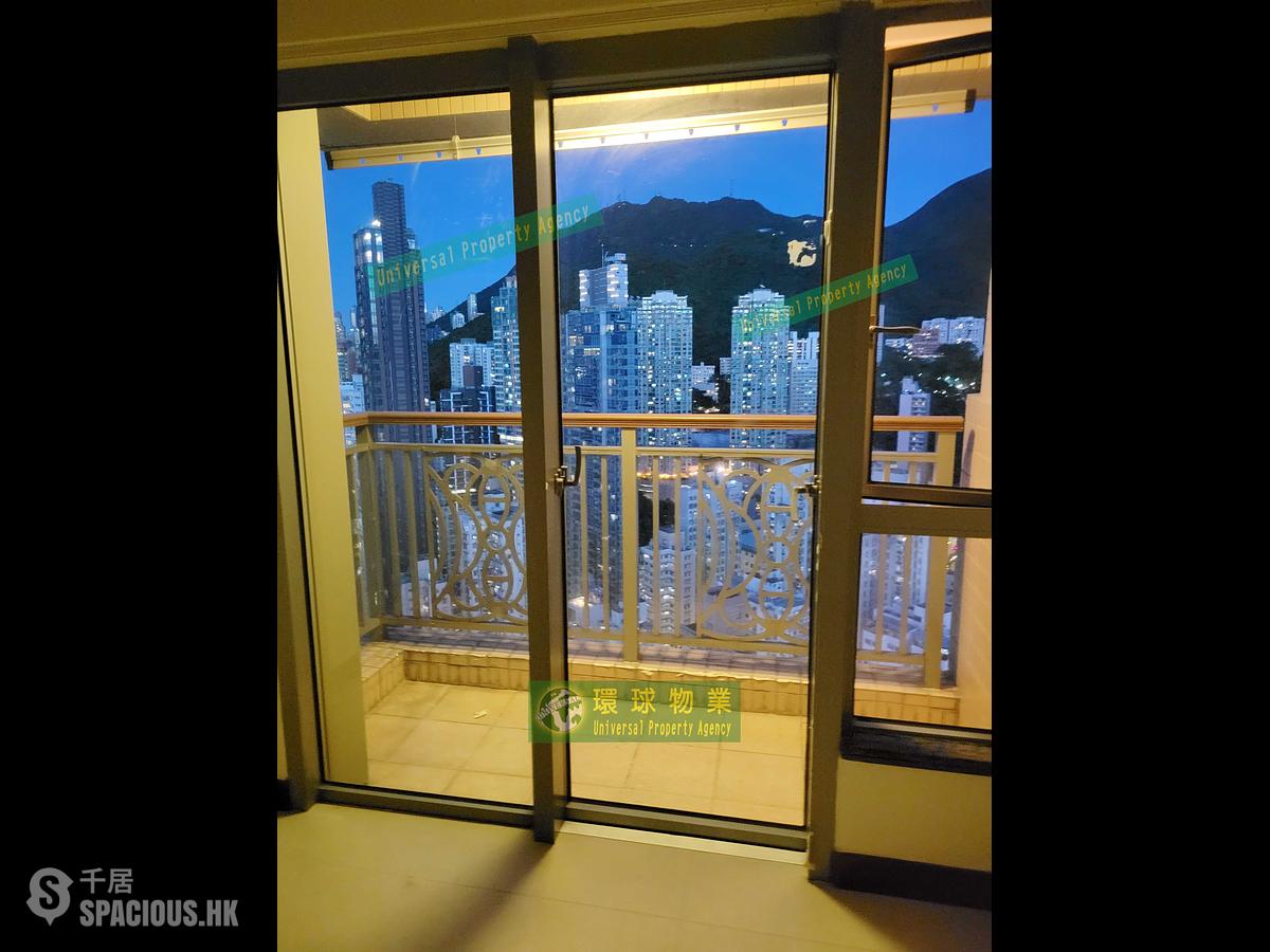 Kennedy Town - The Merton Tower 1 01