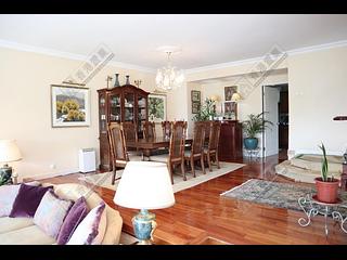 Chung Hom Kok - Coral Villas 03