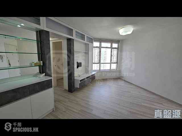Ap Lei Chau - South Horizons Phase 3 02