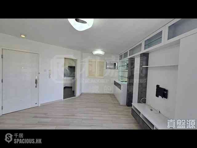 Ap Lei Chau - South Horizons Phase 3 03
