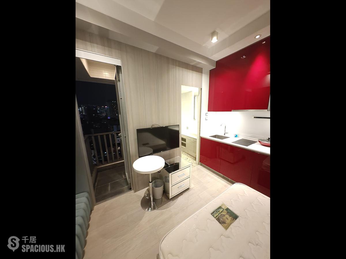 Jordan - Parkes Residence 01
