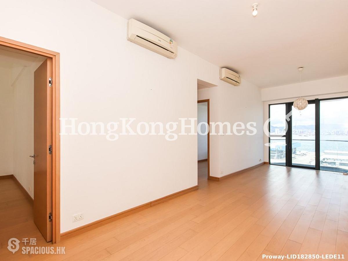 Shek Tong Tsui - Upton 01