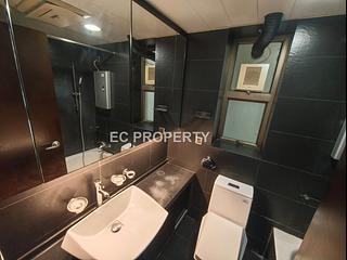 Wan Chai - The Zenith 06