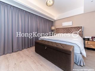 Happy Valley - Ventris Place 06