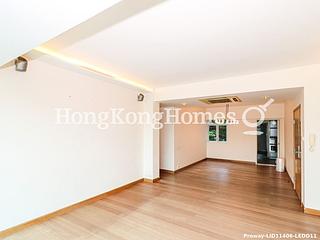 Tai Hang - Swiss Towers 03