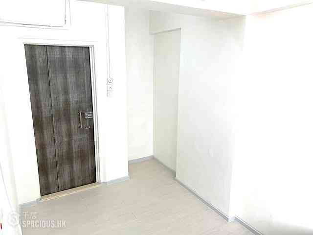 Wan Chai - Tai Tung House 02