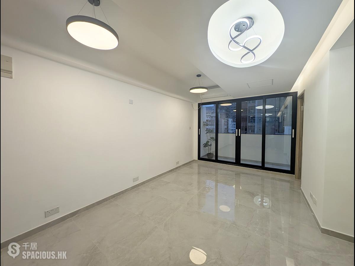 Wan Chai - Hong Kong Building (Mansion) 01