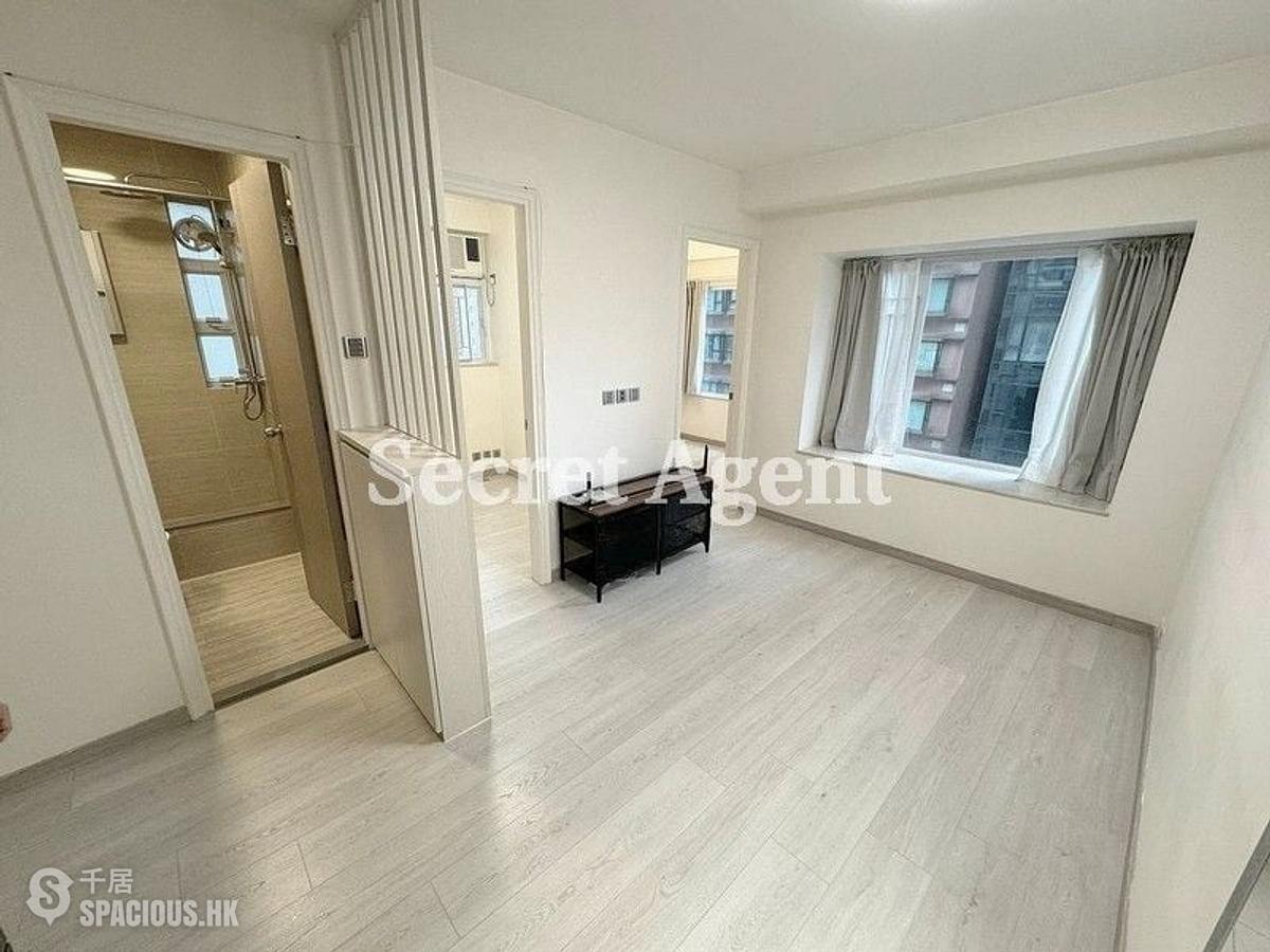 Mid Levels Central - Midland Court 01