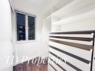 Poho - Holly Court 06