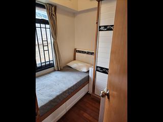 Shek Tong Tsui - Charmview Court 04