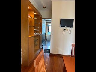 Shek Tong Tsui - Charmview Court 08