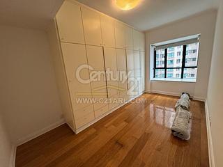 Mid Levels Central - Dynasty Court 15