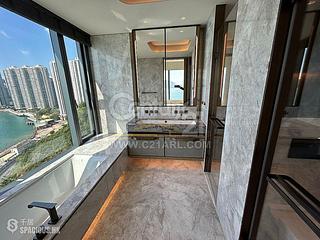 Ap Lei Chau - The Corniche Tower 1 12