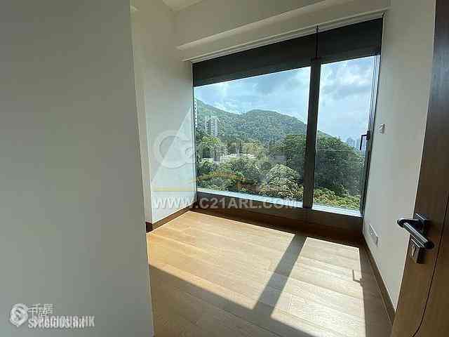 Mid Levels West - University Heights Tower 3 09