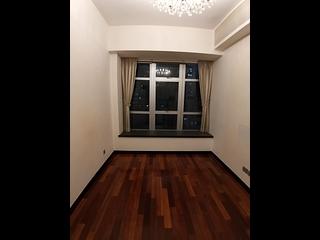 Wan Chai - J Residence 04