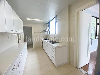 Repulse Bay - South Bay Villas 06