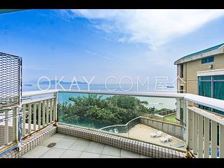 Pok Fu Lam - Villas Sorrento 05