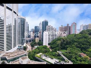 東半山 - 御花园 03