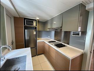 Soho - Centrestage Block 1 04