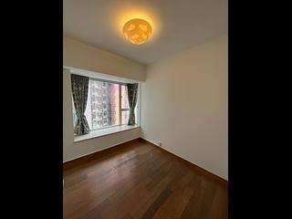 Soho - Centrestage Block 1 06